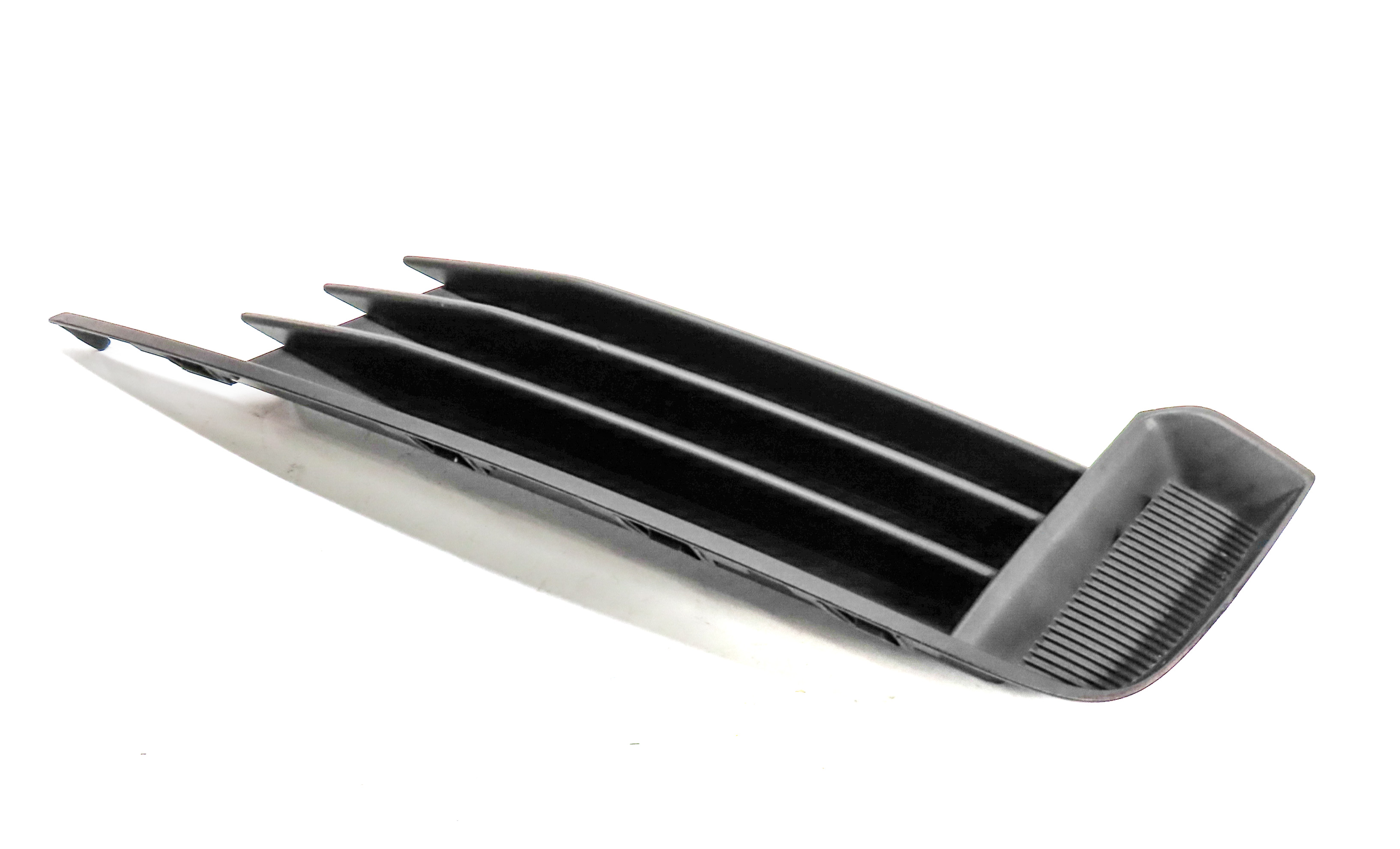 2016. AUDI A3 (8V) FRONT RIGHT PASSENGER LOWER BUMPER AIR VENT TRIM GRILLE END — exact item pictured
